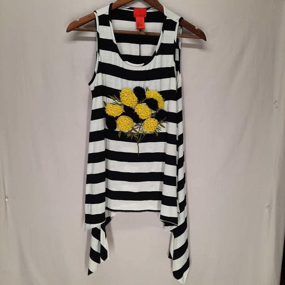 V Christina flower tank